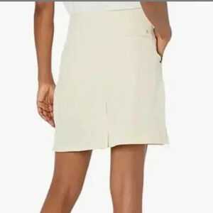 Izod Women’s Classic‎ Tan Pleated Golf Sports Skorts Pockets Slits Size 10 GUC